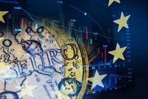 Comisia Europeană a îmbunătăţit previziunile de creştere a economiei UE şi a zonei euro